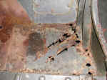 floorrust.jpg (413155 bytes)
